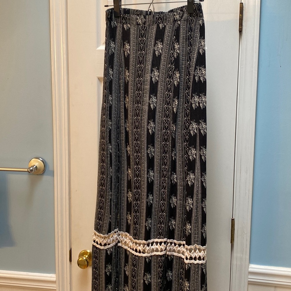 Libby Story spring/summer maxi skirt with front slits